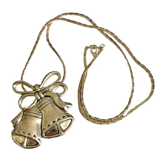Vintage Christmas Bells Necklace Brooch Pin Pendant 24" Silver Plated Estate MJ - Picture 4 of 11